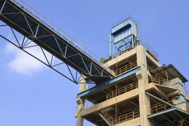 Çimento fabrikasında mekanik Tesisatı