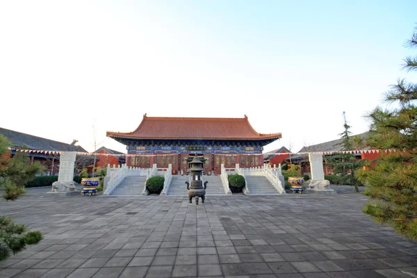 De centrale hal van de tempel in china — Stockfoto
