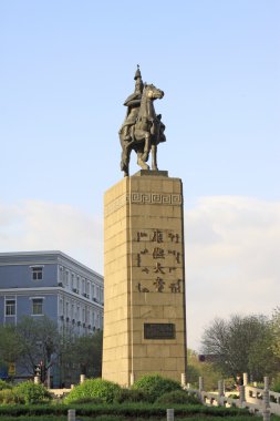 portre resim heykel, saf renk arka plan, Çin'in.