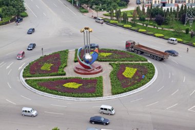 Şehir sokak trafik daire