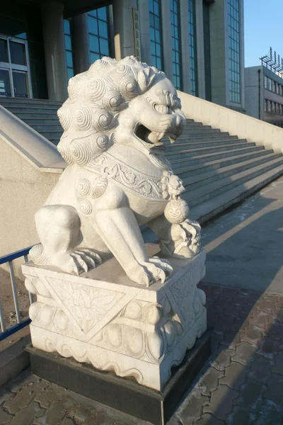 Stone lion — Stock Photo, Image