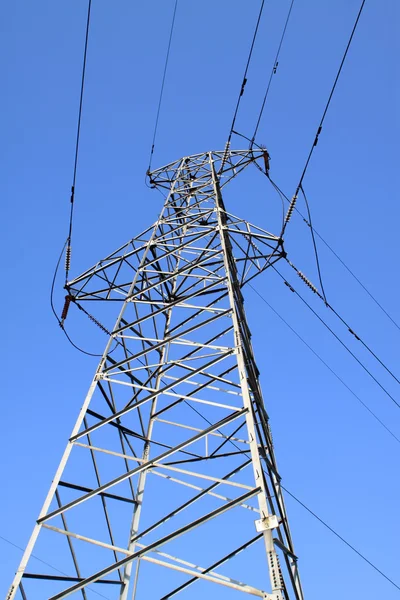 Torre elétrica — Fotografia de Stock