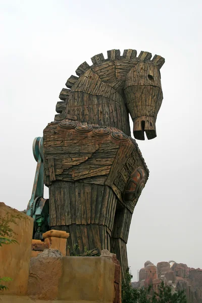 Trojan horses modelling in a park — Stock Photo, Image