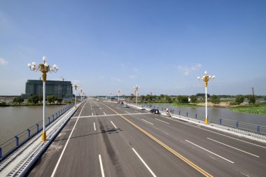 bir Nehri Köprüsü