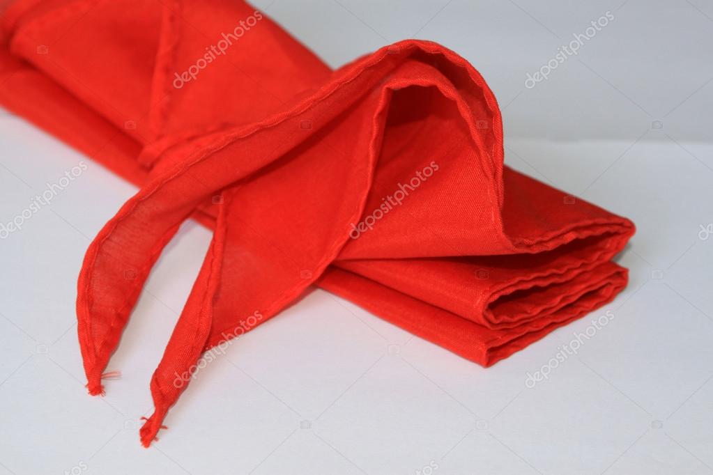 Chinese Young Pioneers members wear the logo, signs made of red cloth
