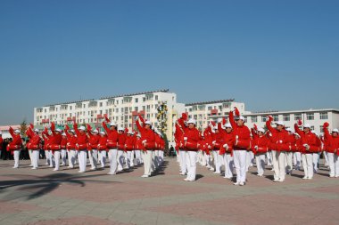 Geleneksel Çince festivaller gerçekleştirmek, bir meydanda, Çin