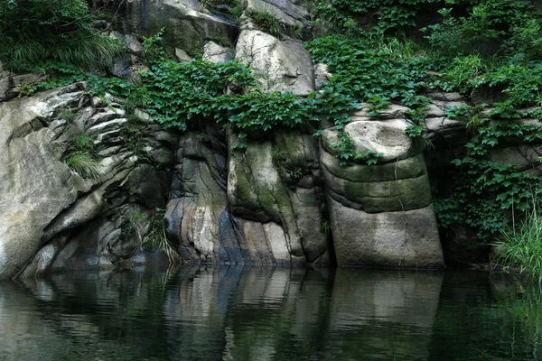 Paisaje natural de montaña en China — Foto de Stock