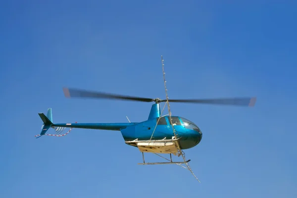 Low-flying helicopters — Stock Photo, Image