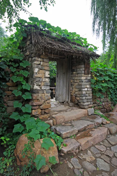 Oude chinese traditionele architecturale landschap — Stockfoto