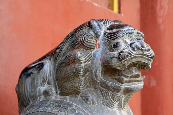 Čínské starobylé kamenné řezbářské řemeslo — Stock fotografie