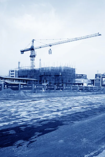 Crane tower at the construction site — Stock Photo, Image