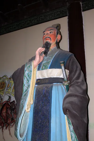 Escultura de carácter en un templo — Foto de Stock