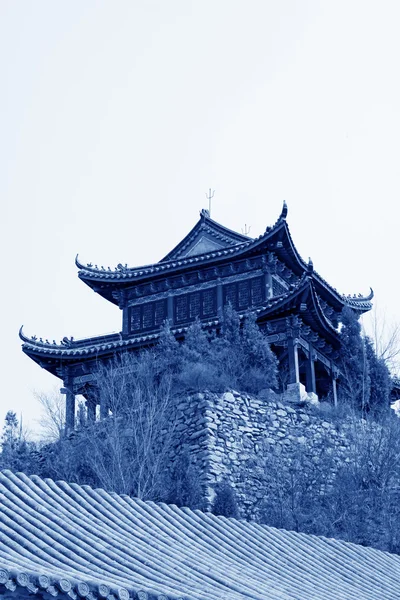 Ancient Chinese traditional buildings — Stock Photo, Image