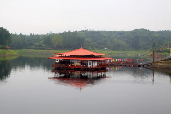 Pavillon bygget på vand - Stock-foto