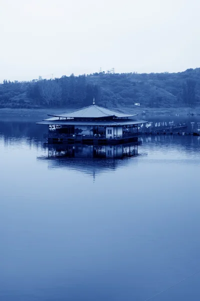 Pavilion built on water — Stock Photo, Image