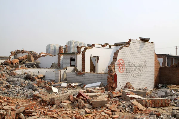 Materiales de demolición de viviendas — Foto de Stock