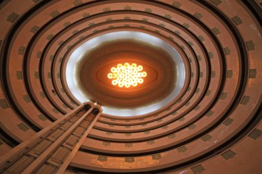 kubbe ışık ve eğri absorbe