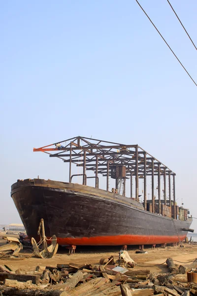 A boats in building — Stock Photo, Image