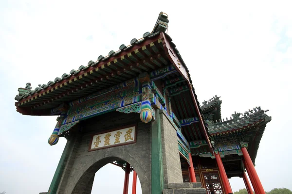 Ancienne architecture traditionnelle chinoise dans la ville de handan — Photo