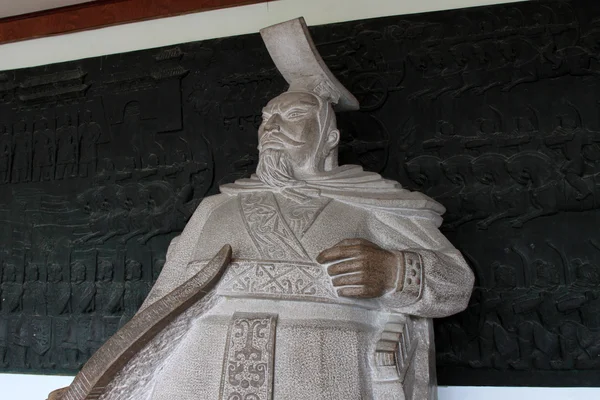 Estatuas de piedra de carácter en un parque — Foto de Stock