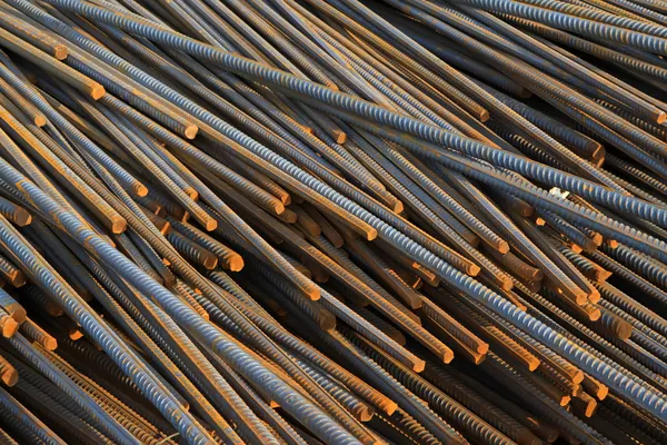 Twisted stålkonstruktion material — Stockfoto
