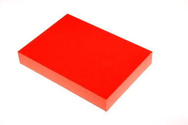 kırmızı bir kutu