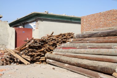 İnşaat atık ve ahşap