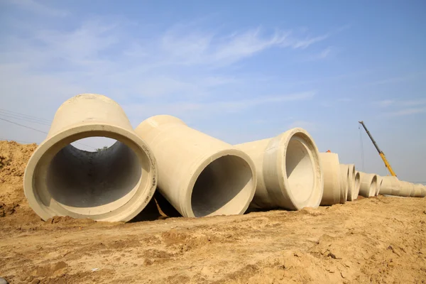 Construcción de tuberías subterráneas de drenaje —  Fotos de Stock