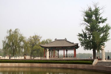 park manzarası bahar