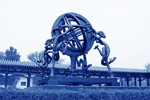 中国古代の天体観測機器、美術館で — ストック写真