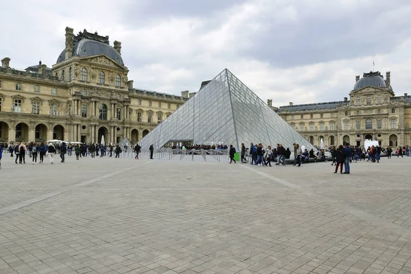Museu Louvre Centro Paris — Fotografia de Stock
