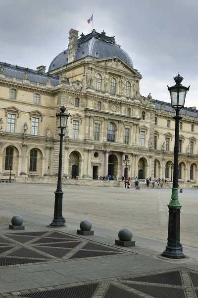Luwr Muzeum Centrum Paryża — Zdjęcie stockowe