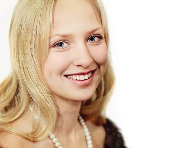 Closeup portret van blonde vrouw — Stockfoto