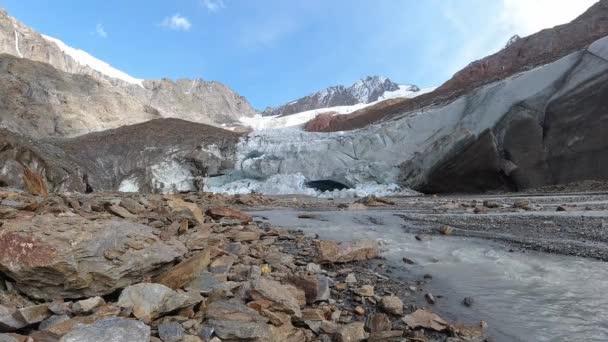 Laps de temps de l'avant du glacier Palla Bianca en forte retraite — Video