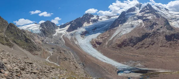 Panorama de los picos Gepatschferner y Palla Bianca con glaciares y morrenas — Foto de Stock