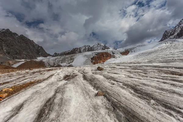 Panorama de la surface du glacier Vallelunga et de ses moraines, Alto Adige, Italie — Photo