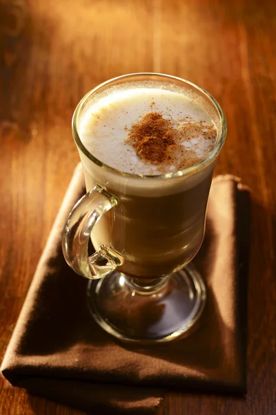 Mug of delicious hot chocolate — Stock Photo, Image