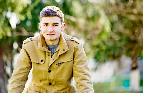 Young happy man outdoors — Stock Photo, Image