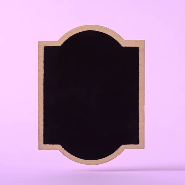 Black Banner Wooden Frame Purple Background Copy Space — Stock Photo, Image
