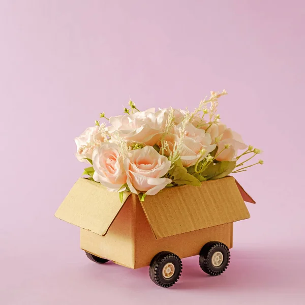 Virágzó Csokor Virágok Romantikus Rózsaszín Rózsa Mint Egy Ajándék Szállítási — Stock Fotó