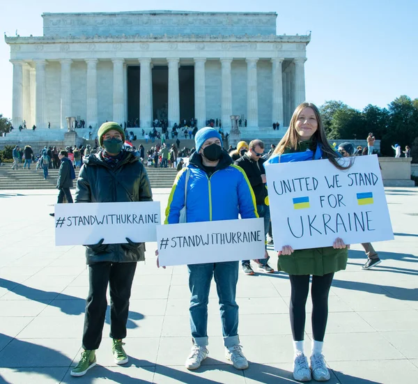 Manifestantes Reúnem Apoio Ucrânia Washington Fevereiro 2022 — Fotografia de Stock Grátis