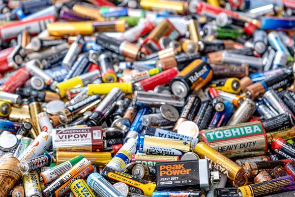 Sibiu Rumania Diciembre 2021 Baterías Usadas Diferentes Fabricantes Residuos Recogida — Foto de Stock
