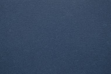 Kalıplı yüzeyi olan yoğun bir sanayi kağıdı.