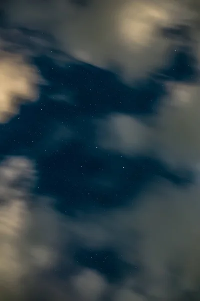 Ciel Nocturne Avec Étoiles Nuages Flou Mouvement — Photo