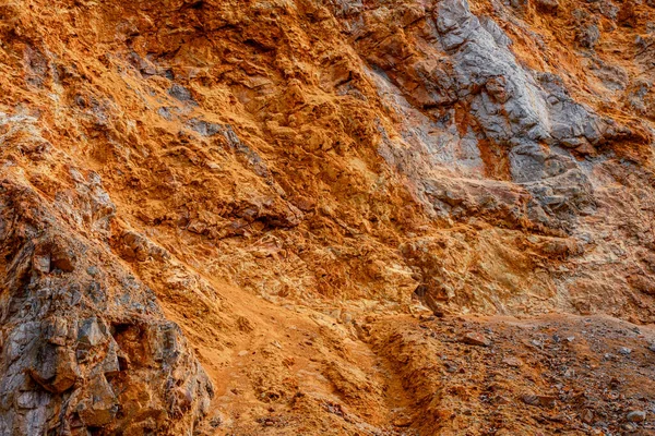 Παλιό Εγκαταλελειμμένο Ορυχείο Χαλκού Και Χρυσού Στην Οροσειρά Apuseni Της — Φωτογραφία Αρχείου