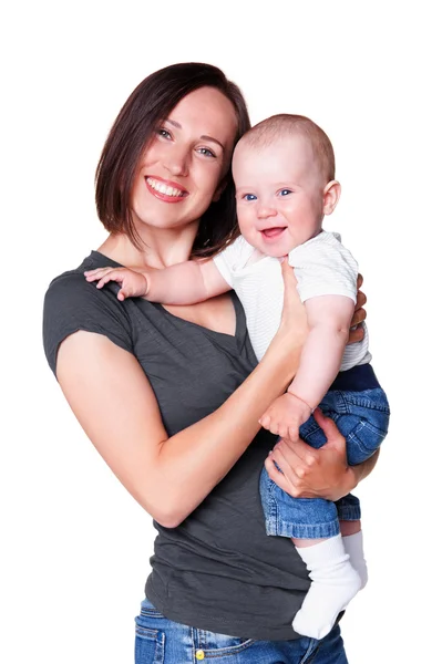 Frau hält ihren kleinen entzückenden Sohn — Stockfoto