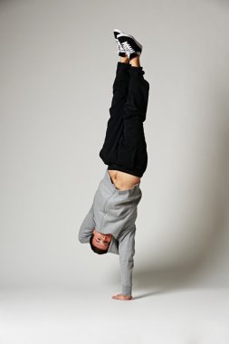 bir yandan serin b-boy