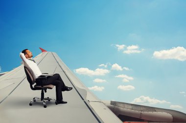 dinlenme ve uçan adam