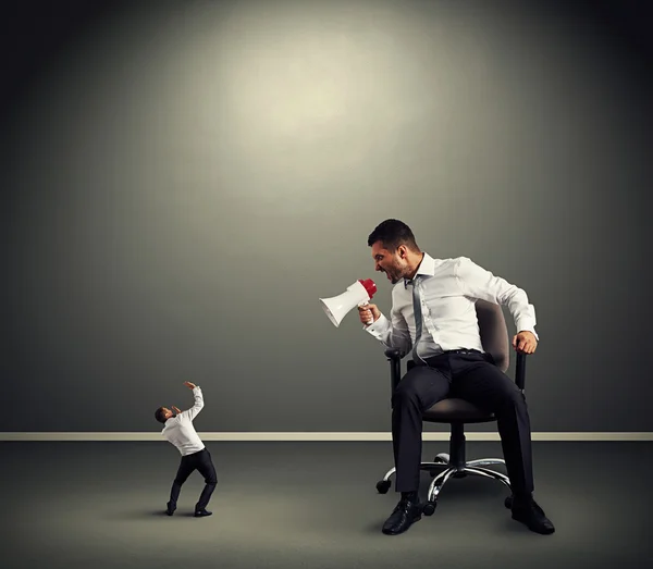 Chefe com pequeno empresário — Fotografia de Stock