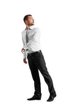 Etrafa ürküyor işadamı